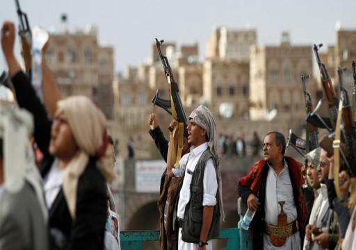 الحكومة اليمنية والحوثيون يتبادلون 135 أسيرًا ومختطفًا