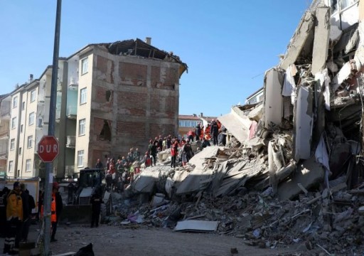 أمير قطر يعزي الرئيس التركي في ضحايا الزلزال