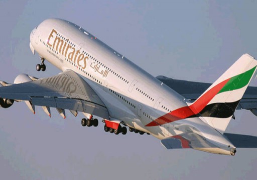 "طيران الإمارات" تطرح 3500 وظيفة مع تعافي عملياتها