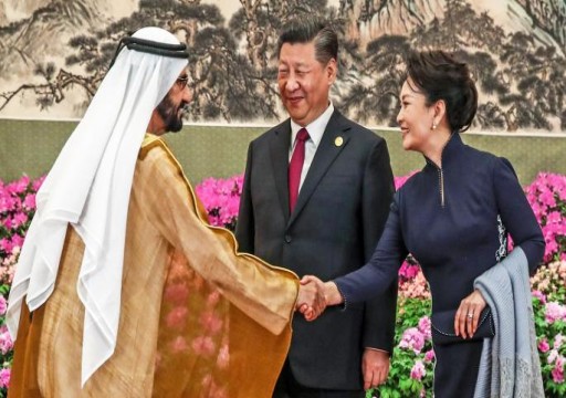 "صندي تايمز": أبوظبي وبكين تأملان في تشكيل تحالف اقتصادي يستثني الغرب