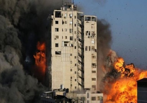 قانوني أمريكي يتهم بايدن بمساعدة الاحتلال ارتكاب "إبادة جماعية" في غزة