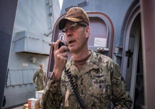 "سي بي إس نيوز": قائد البحرية الأمريكية مات منتحرا بالبحرين