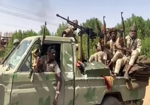 السودان.. اعتقال ثلاثة ضباط خططوا لاغتيال قائد عسكري كبير