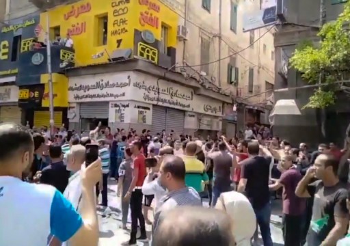 في ظل دعوات بالتظاهر.. حملة اعتقالات بالسويس بعد وقفة مناهضة للسيسي