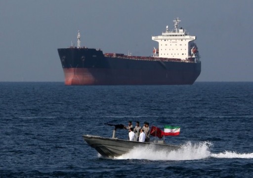 واشنطن تحذر لبنان من استيراد النفط الإيراني: قد يعرضه لخطر العقوبات