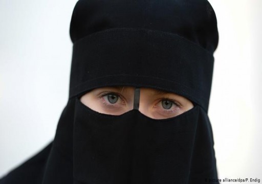 ولاية ألمانية تمنع ارتداء النقاب في المدارس