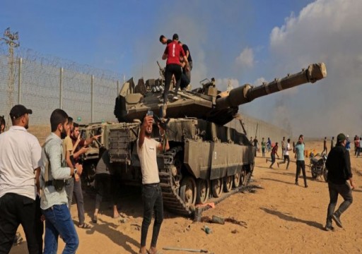 إعلام عبري: مقتل أكثر من 100 إسرائيلي في هجمات المقاومة الفلسطينية