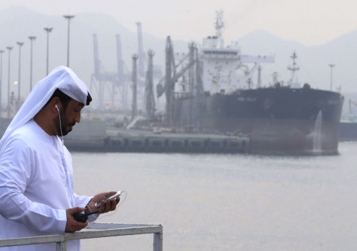 تقرير أمريكي: عقوبات النفط على روسيا تجعل الإمارات مركزا قويا لتجارة الطاقة