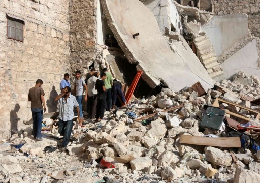 سوريا.. مقتل 43 مدنياً بقصف روسي على سوق شعبي بإدلب