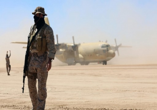 السعودية تستقدم عناصر مرتبطة بالقاعدة إلى مطار الغيضة اليمني