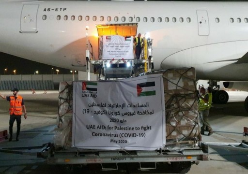 خامنئي ينتقد إرسال طائرة شحن من أبوظبي لإسرائيل