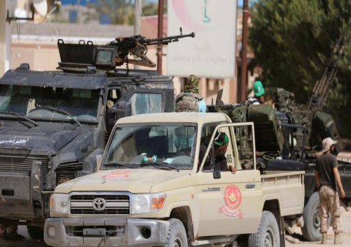 ليبيا.. قوات "الوفاق" تعلن استسلام 17 من ميليشيات حفتر جنوبي طرابلس