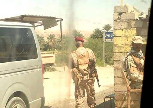 مقتل جنديين باستهداف دورية عسكرية ترافق موظفين أمميين شرقي اليمن