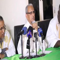 معارضة  موريتانيا ترفض "مساومة" الرئيس ولد عبد العزيز