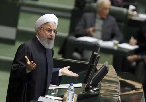 الرئيس الإيراني: العقوبات على ظريف تظهر "خوف" واشنطن منه