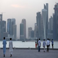 قطر تمنح الإقامة الدائمة للوافدين