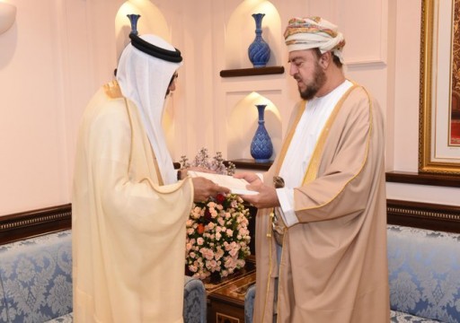 الزياني يسلم سلطان عُمان رسالة من ملك البحرين