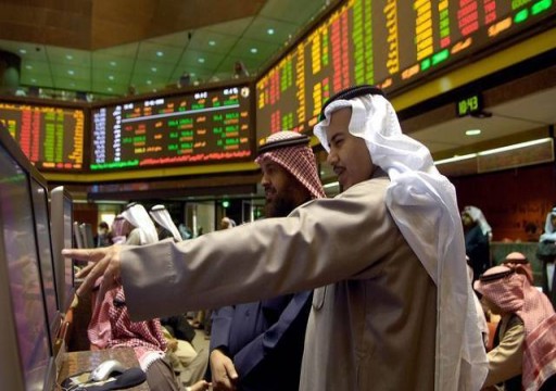 أسواق الخليج تغلق على تباين وسط مكاسب قوية لأسعار النفط