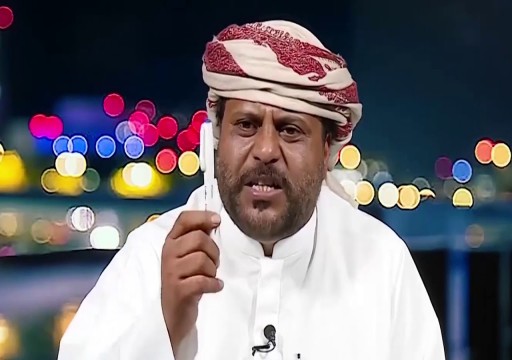 شيخ مشائخ سقطرى يعلن التصعيد ضد "التواجد الإماراتي" في الجزيرة