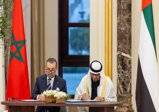 رئيس الدولة والملك المغربي يوقعان إعلاناً نحو "شراكة مبتكرة وراسخة"