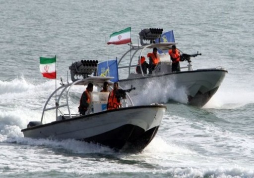 الحرس الثوري الإيراني يحتجز 11 صياداً كويتياً