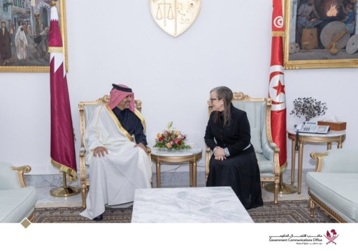 رئيس وزراء قطر يستعرض مع نظيرته التونسية تطوير العلاقات