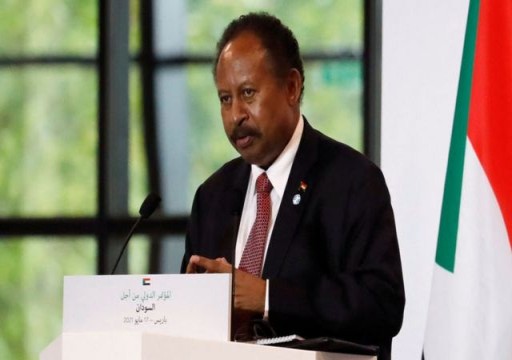 انقلاب السودان.. حمدوك يعتبر الإفراج عن الوزراء وعودة حكومته مدخلا لحل الأزمة