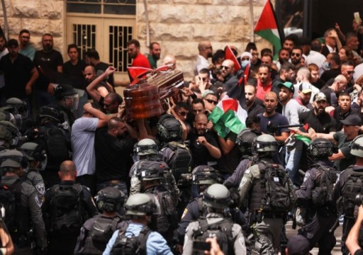 شرطة الاحتلال تمتنع عن نشر نتائج تحقيق الاعتداء على جنازة "أبو عاقلة"