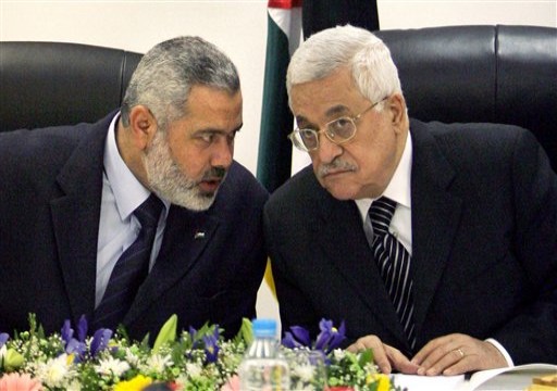 هنية يبحث مع الرئيس عباس تداعيات "صفقة القرن" ويؤكد دعم حماس لـ"مواقفه الثابتة"