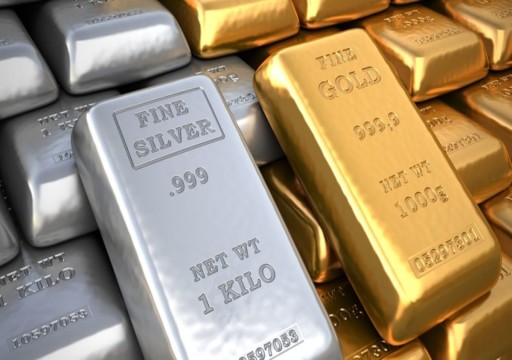 اللجنة الشرعية لصندوق الزكاة: زكاة الذهب والفضة بحسب وزنهما بسعر السوق