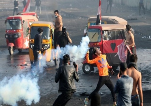 العراق.. مقتل محتجين اثنين وإصابة 25 في اشتباكات مع الشرطة في بغداد