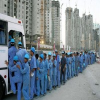 الدولي للنقابات: قطر ستعيد رسوم استقدام 30 ألف عاملاً آسيوياً