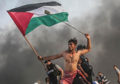 الفلسطينيون يصعدون ضد "أنظمة الردة والخيانة" عشية توقيع اتفاقيات العار