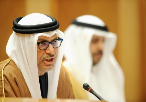 قرقاش: الإمارات تدعم تسوية سياسية شاملة في اليمن