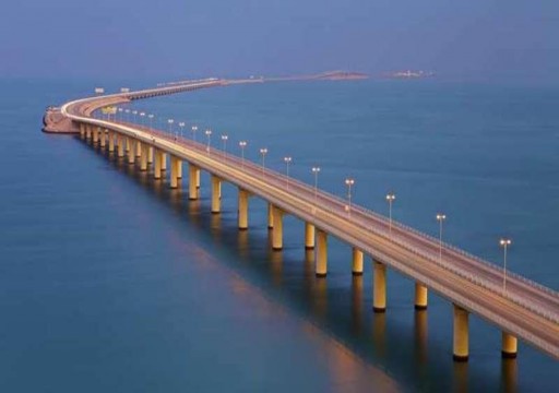 السعودية تنفي إغلاق جسر الملك فهد مع البحرين بسبب كورونا