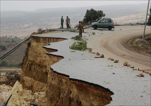 فيضانات ليبيا.. أنباء عن ارتفاع القتلى إلى 5200 والسلطات تطلب المساعدة الخارجية