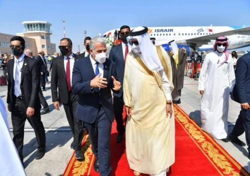 الفصائل الفلسطينية تندد باستقبال البحرين وزير خارجية الإحتلال