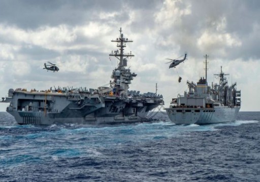 مسؤول إيراني: سنغرق سفن أمريكا الحربية "بأسلحة سرية"