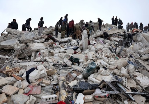 تركيا: ارتفاع حصيلة وفيات الزلزال إلى 45 ألفا و986 شخصا