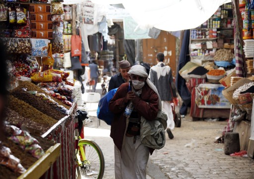 انكماش اقتصاد اليمن 50 بالمئة بسبب الحرب