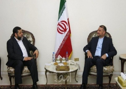 وفد من حماس يلتقي مسؤولًا إيرانياً في بيروت