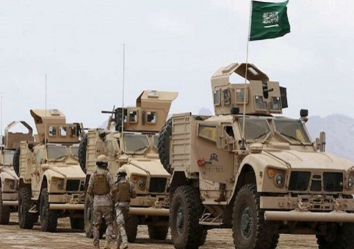تعزيزات عسكرية سعودية  تصل المهرة على حدود سلطنة عمان