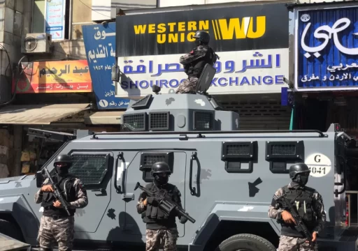 الشرطة الأردنية تعلن مقتل ثلاثة من عناصرها خلال مداهمة