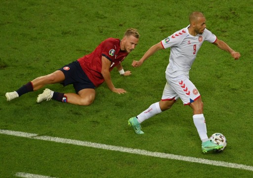 الدنمارك إلى المربع الذهبي لكأس أوروبا على حساب التشيك