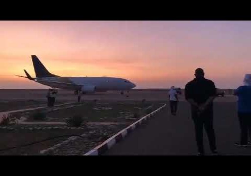 سلطات سقطرى تمنع طائرة إماراتية من الهبوط في مطار الجزيرة