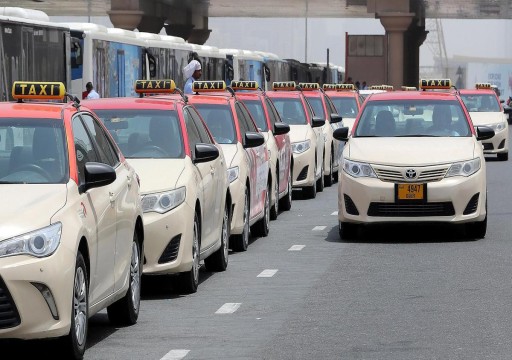 "بلومبيرغ": دبي تسعى لجمع 300 مليون دولار من اكتتاب مؤسسة سيارات أجرة