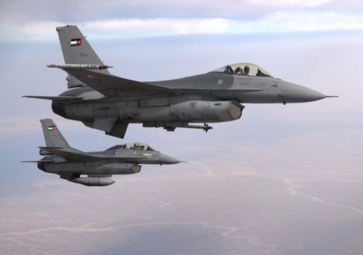 دورية فرنسية: الإمارات تحدث طائراتها العسكرية بنظام اتصالات أمريكي