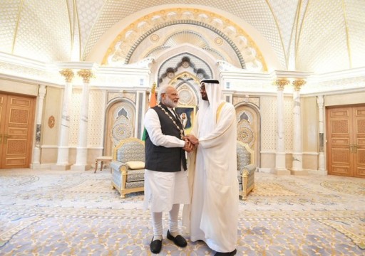 محمد بن زايد يبحث مع رئيس وزراء الهند قضايا إقليمية ودولية