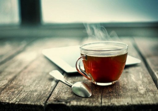 شرب الشاي الساخن يضاعف خطر الإصابة بسرطان المريء‎