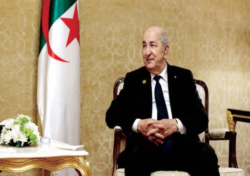 بعد ساعات من نشر إعلام محلي طرد سفير أبوظبي.. الرئيس الجزائري يقيل وزير الإعلام